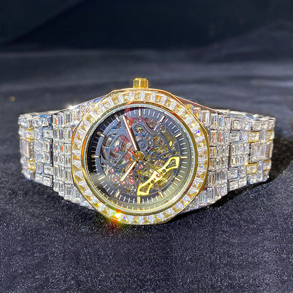 Hip Hop voll quadratische Diamant leuchtende hohle mechanische Uhr