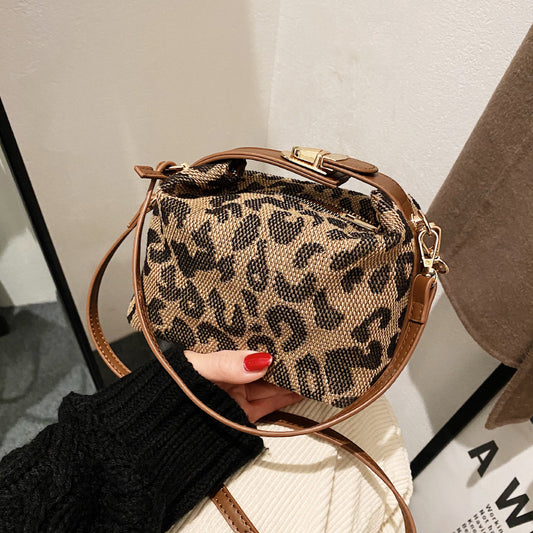 Modische Handtasche für Damen mit Leopardenmuster